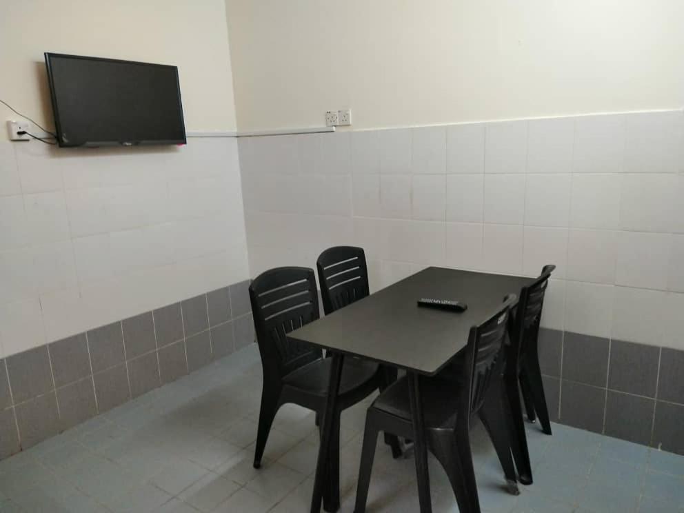 Homestay Kuala Terengganu Near Batu Burok, Hospital Hsnz, Ktcc Mall, Drawbridge C Eksteriør billede